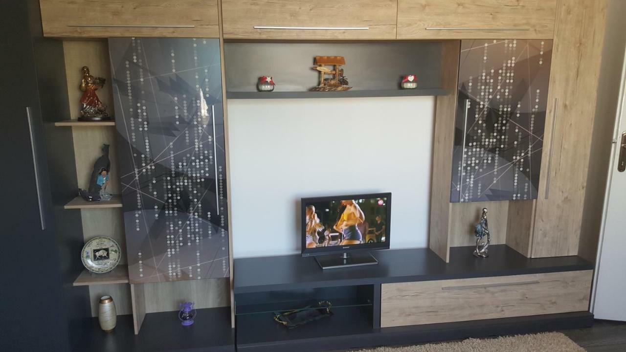 Apartament Victory Apartment Orşova Екстериор снимка