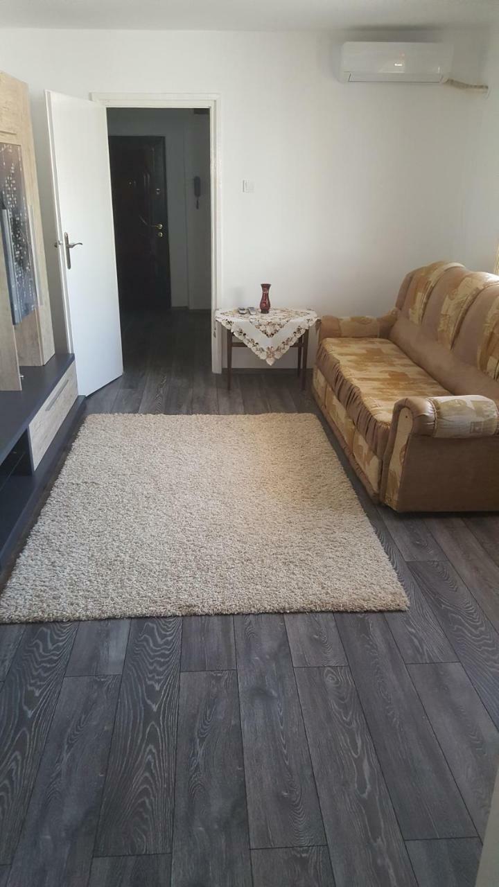 Apartament Victory Apartment Orşova Екстериор снимка